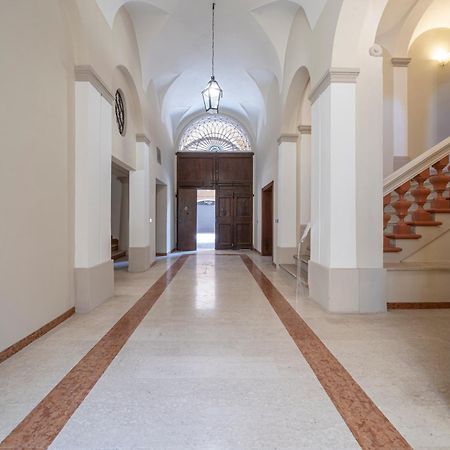Via Emilia Centro - Stupendo Appartamento A مودينا المظهر الخارجي الصورة