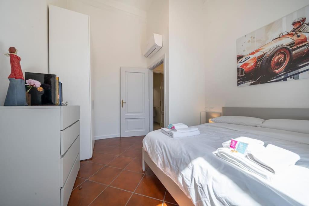 Via Emilia Centro - Stupendo Appartamento A مودينا المظهر الخارجي الصورة