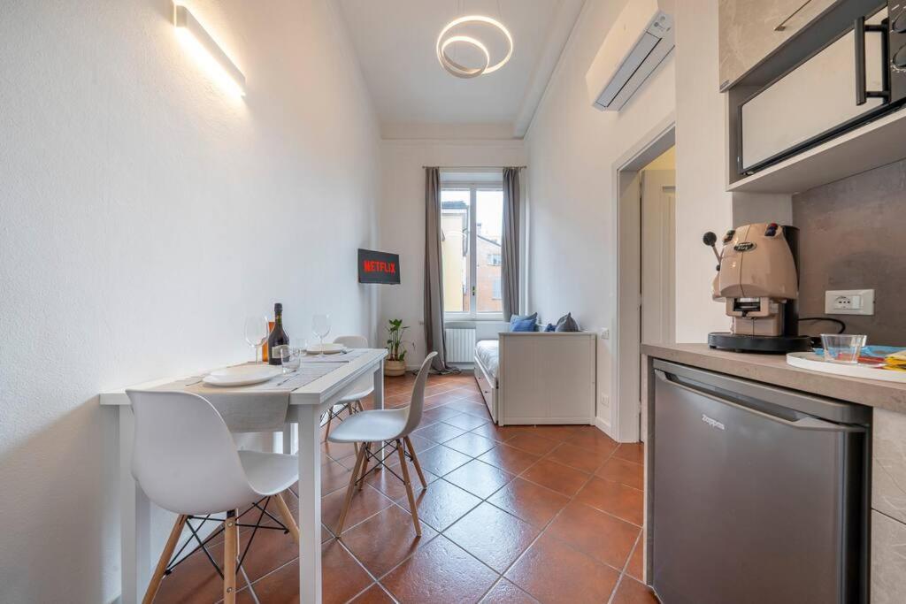 Via Emilia Centro - Stupendo Appartamento A مودينا المظهر الخارجي الصورة