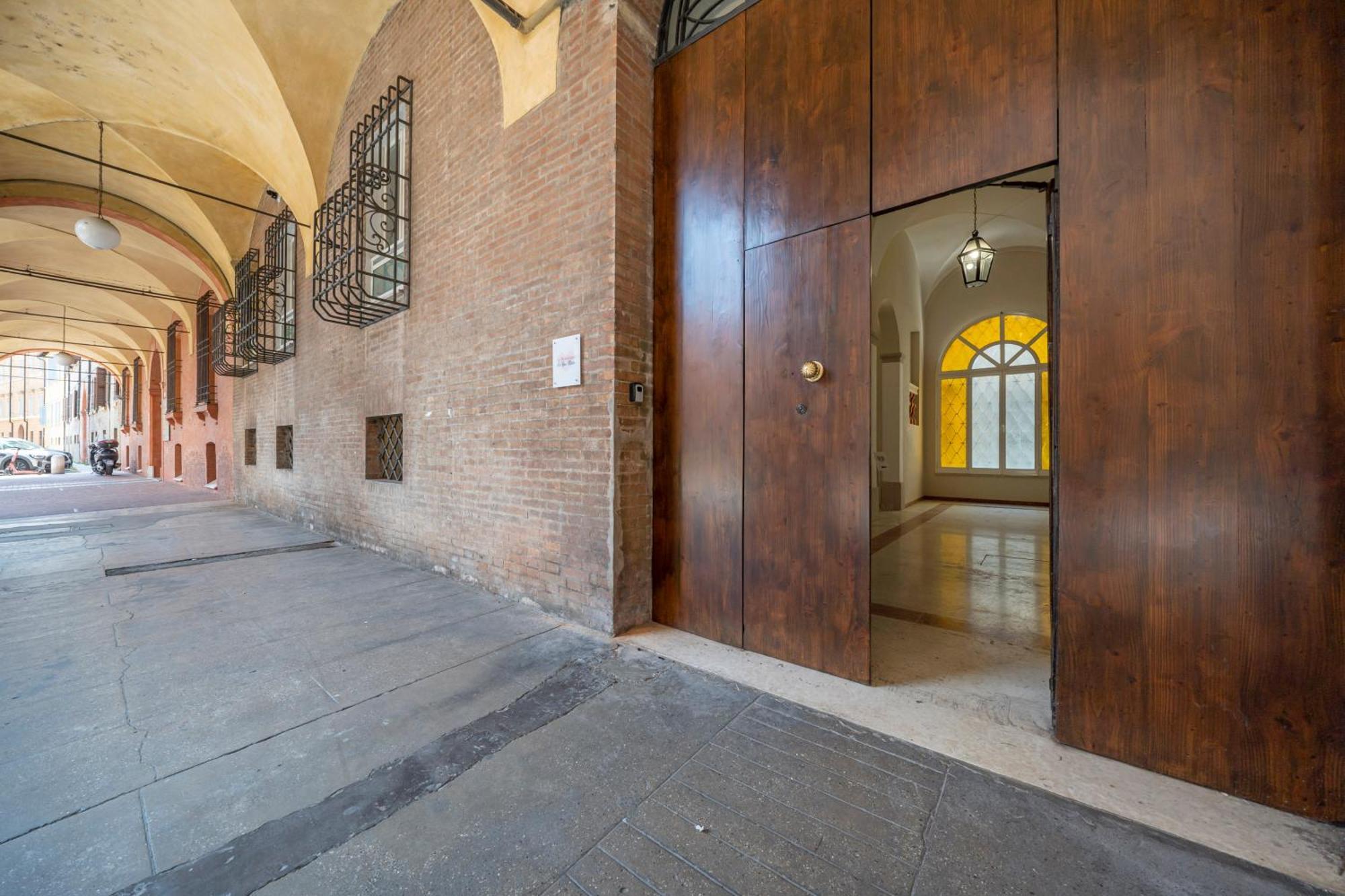 Via Emilia Centro - Stupendo Appartamento A مودينا المظهر الخارجي الصورة